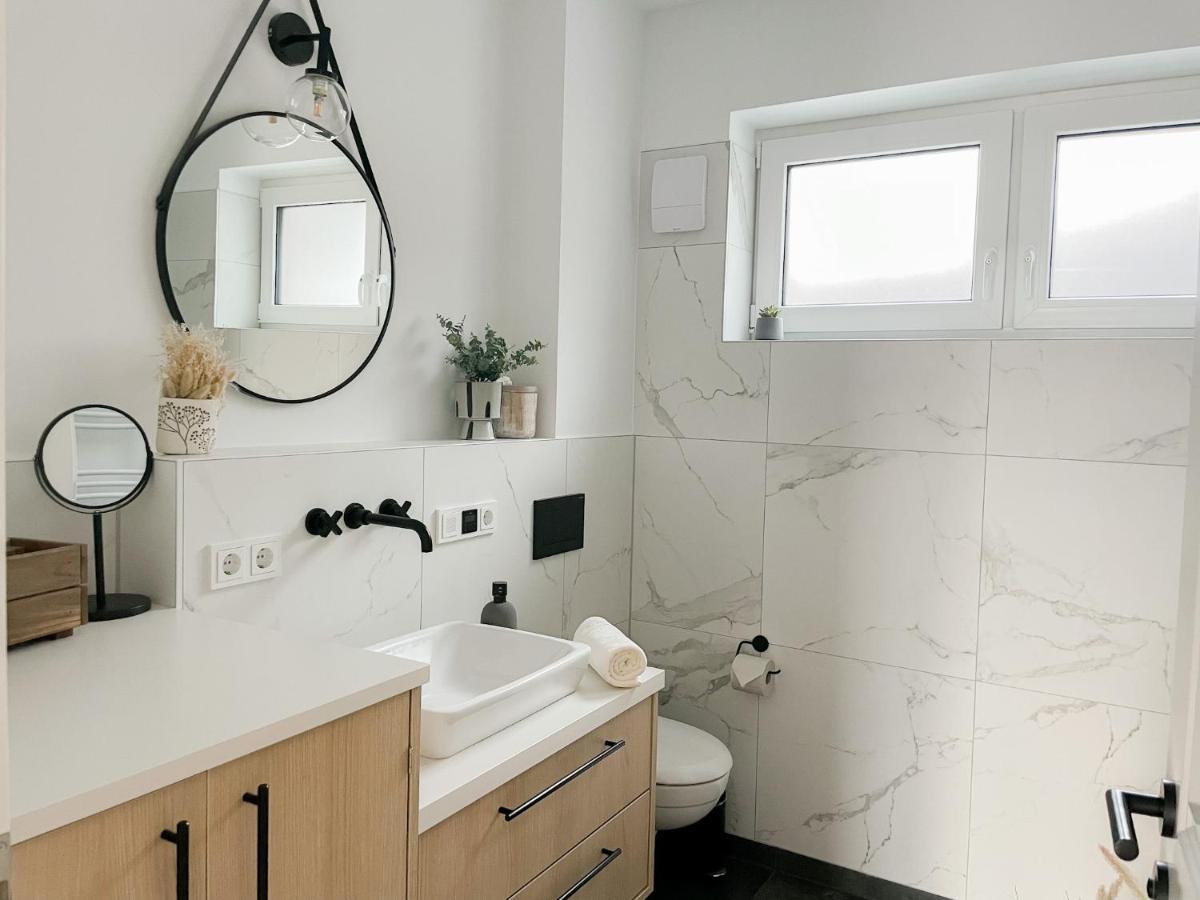 Ferienwohnung The Hideaway ชาร์บอยท์ซ ภายนอก รูปภาพ